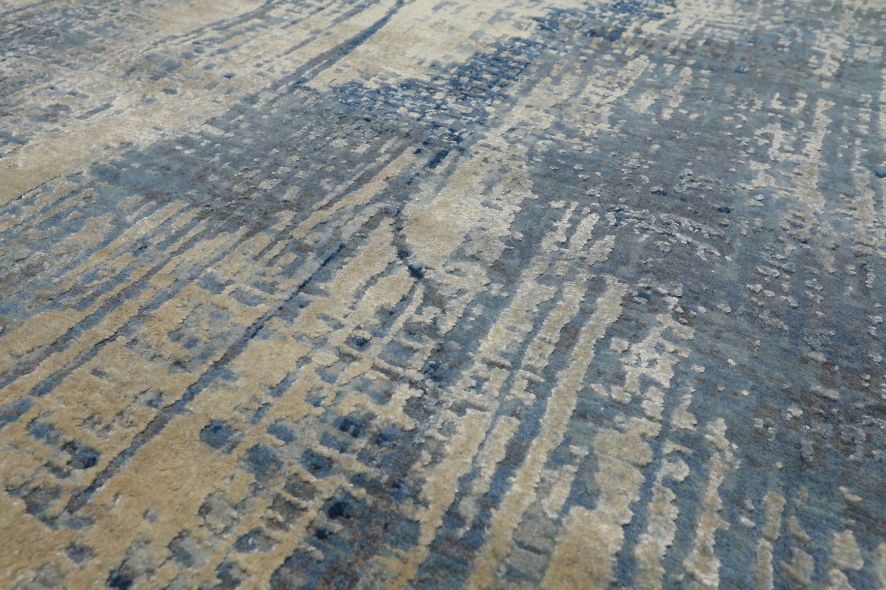 Knotted Rug Beige Blue Hand Knotted 8'x10' Sherpa Modern Contemporary Wool and Silk Oriental Area Rug