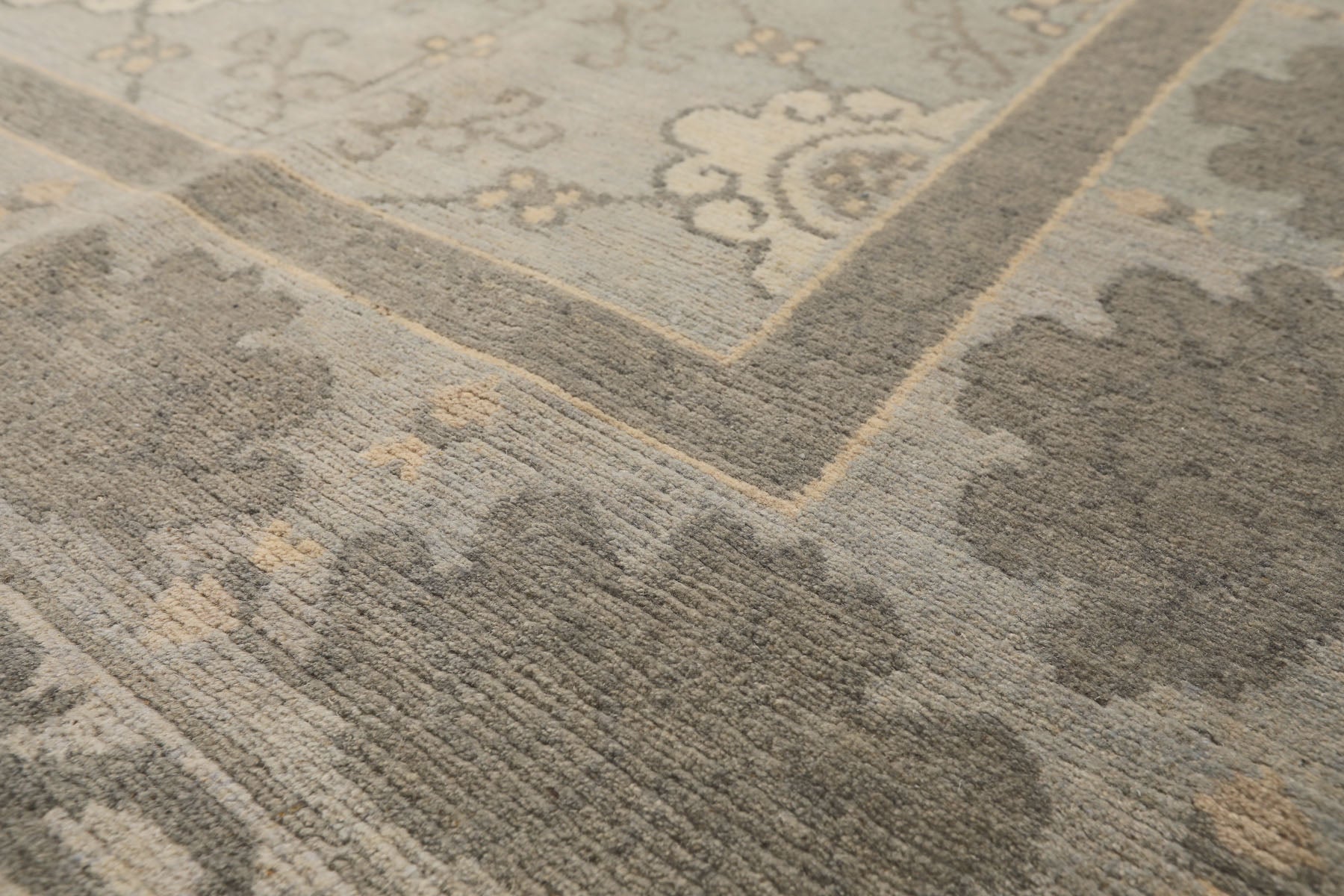 8x10 Seafoam, Gray, Cream Color Hand Knotted Tibetan Wool Transitional Oriental Rug