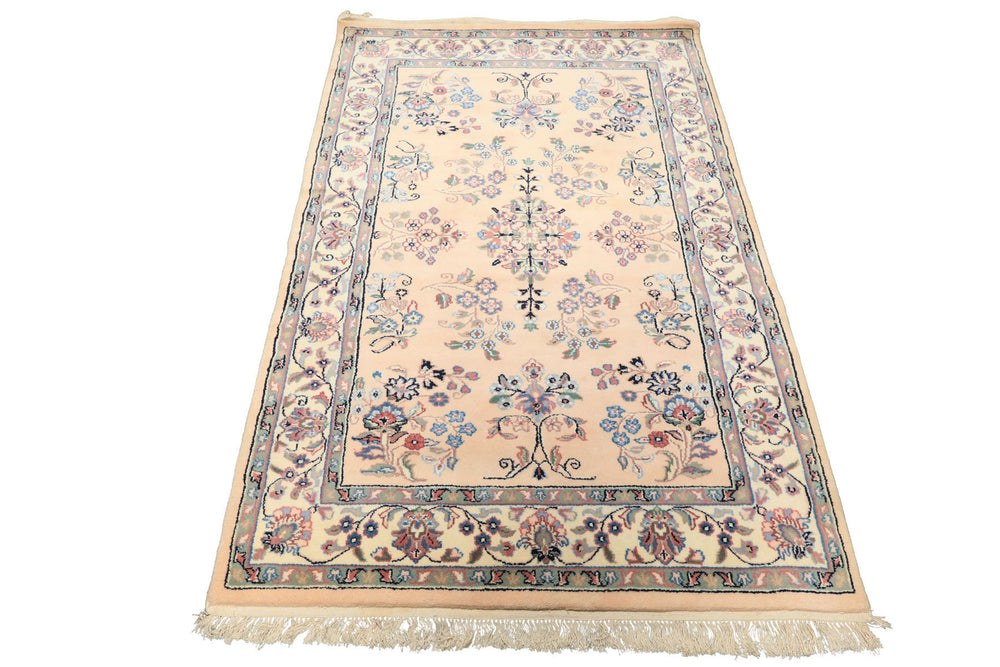 4x6 Blush, Ivory, Black Color Hand Knotted Indo Sarouk Wool Traditional Oriental Rug