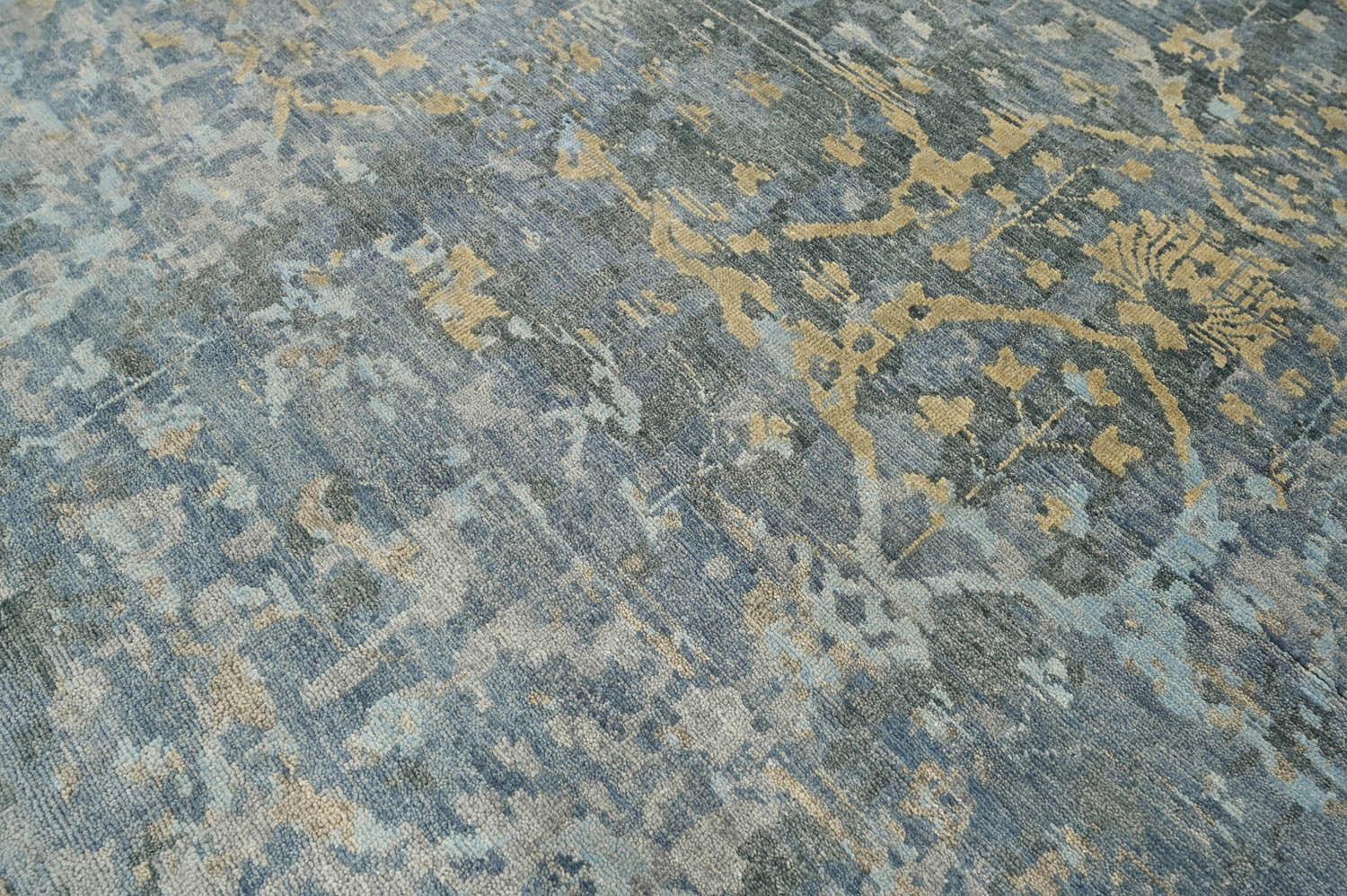 8x10 Gray, Beige, Light Gold Color Hand Knotted Oushak Wool Transitional Oriental Rug