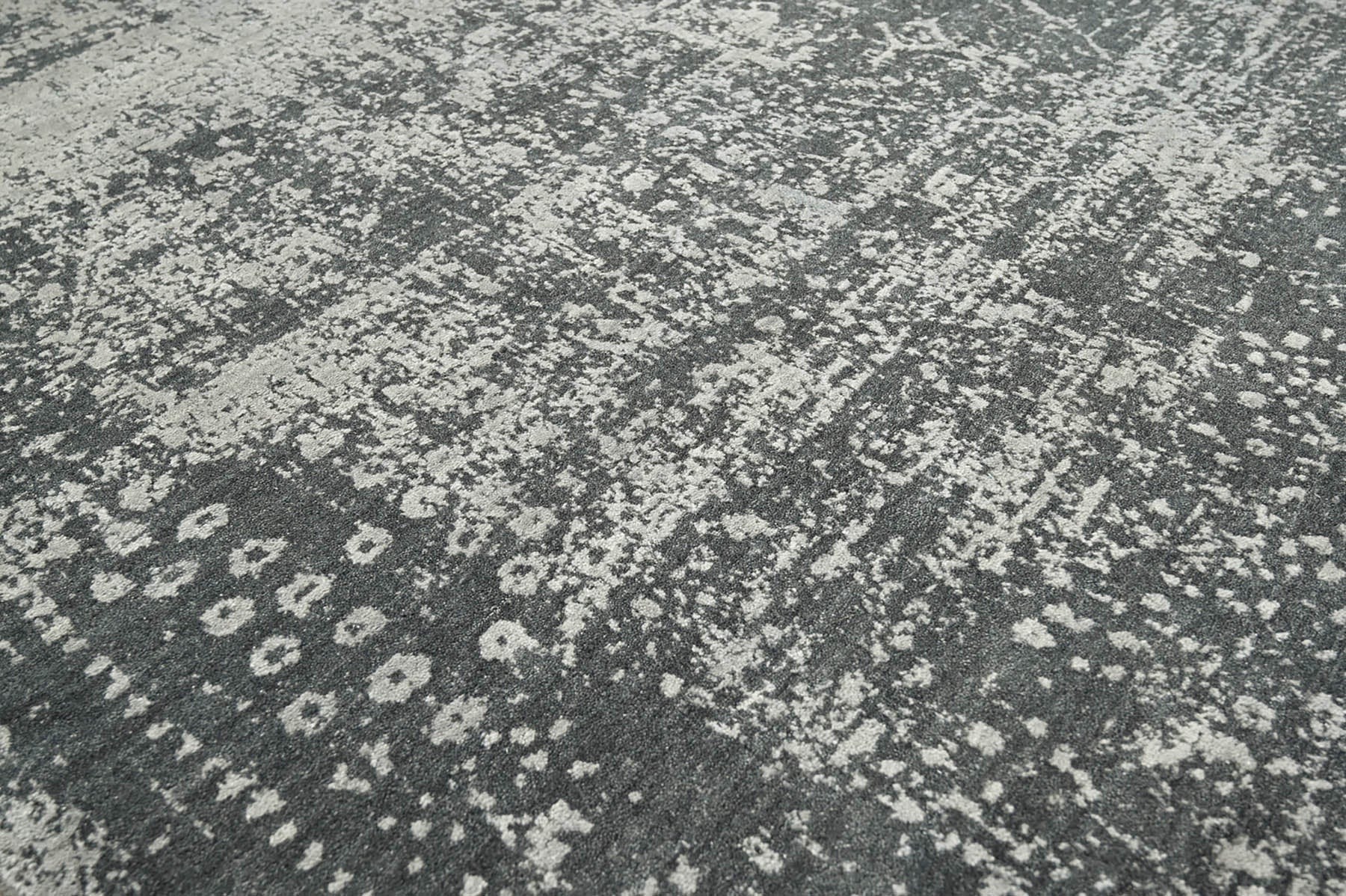 8x10 Tone On Tone Gray, Charcoal, Color Hand Knotted  100% Wool Transitional Oriental Rug