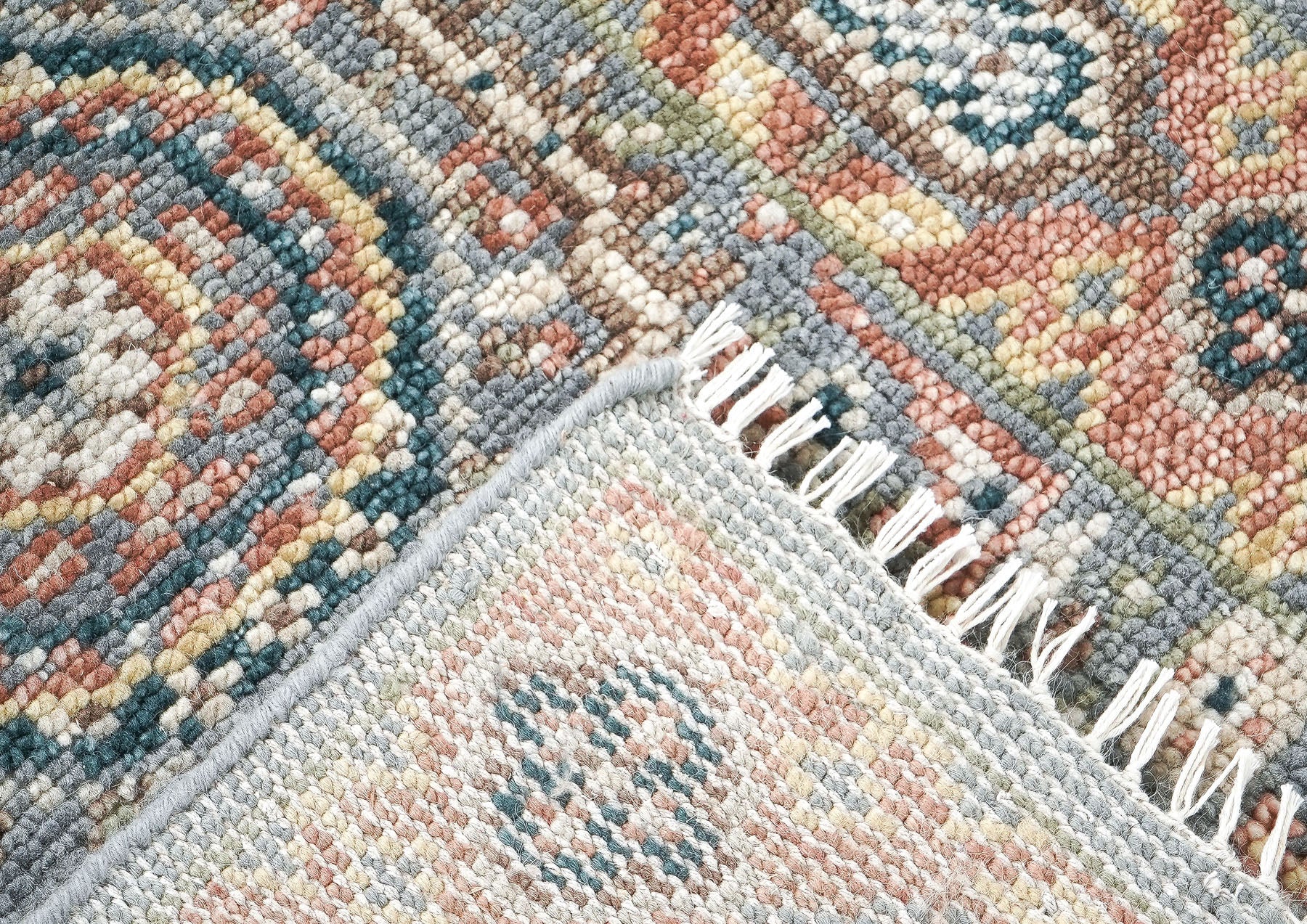 2'6x10 Gray, Blush, Tan Color Hand Knotted Oushak Wool Traditional Oriental Rug