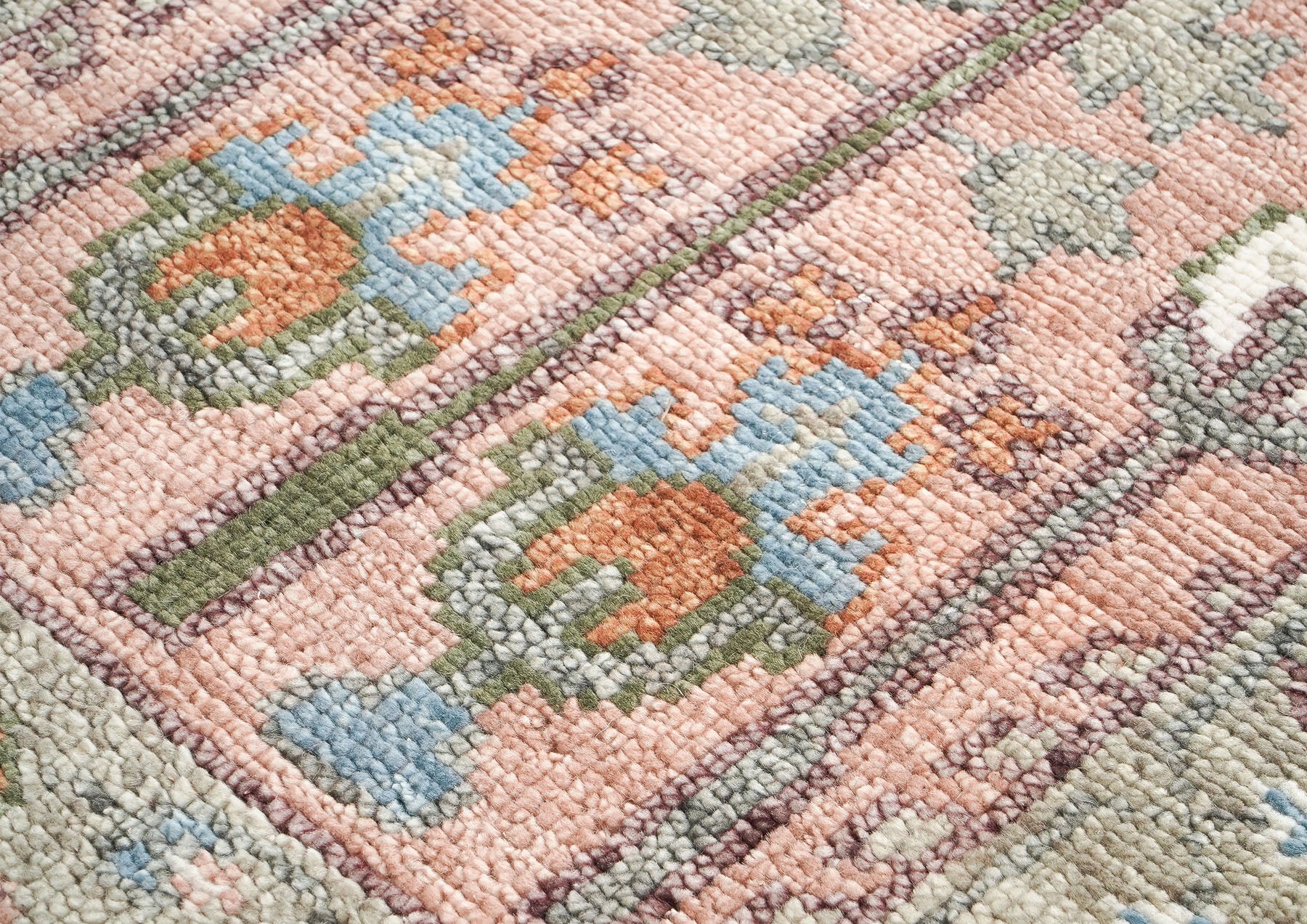 2'6x8 Blush, Gray, Blue Color Hand Knotted Oushak Wool Transitional Oriental Rug