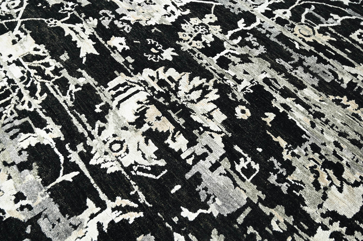 8x10 Black, Gray, Color Hand Knotted  Wool Transitional Oriental Rug