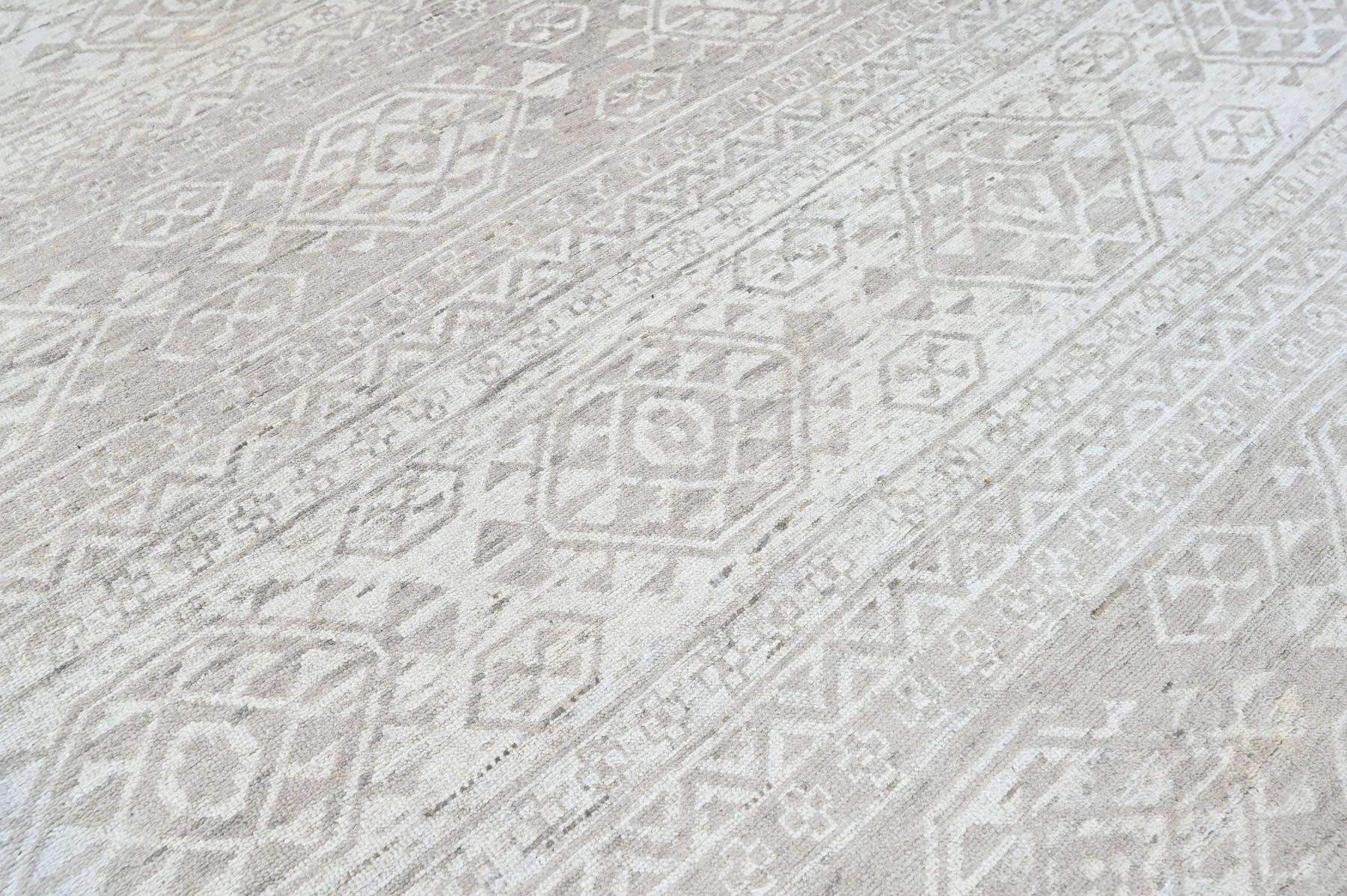 Multi Size Tone on Tone Gray Color Hand Knotted Oushak Wool  Oriental Rug