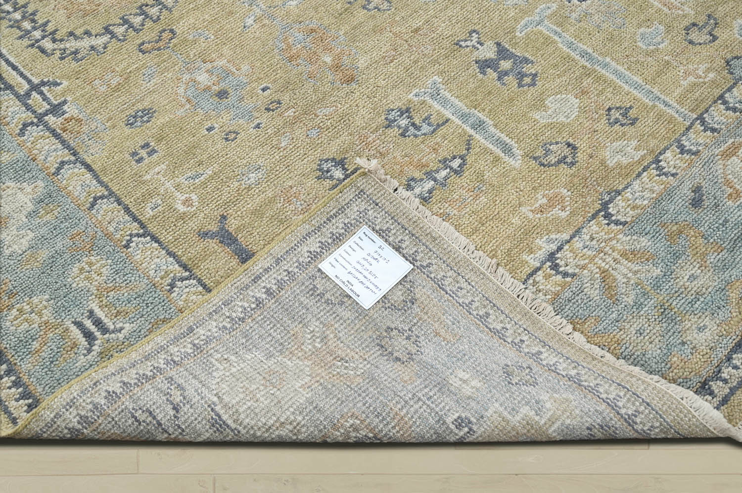 Multi Size Warm Beige Aqua Ivory Color Hand Knotted Oushak Wool Traditional Oriental Rug
