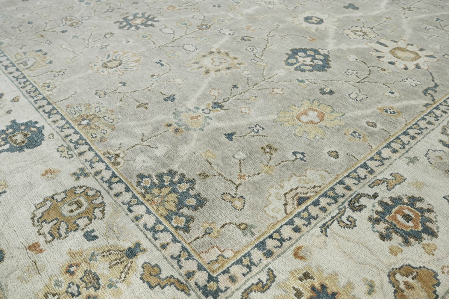2x3 Gray, Beige, Blue Color Hand Knotted Oushak Wool Traditional Oriental Rug